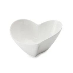 Maxwell & Williams White Basics Heart Bowl 11cm