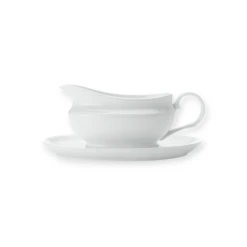 Maxwell & Williams White Basics Gravy Boat & Saucer 550ml P0424