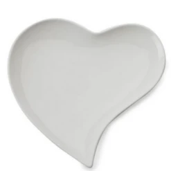 Maxwell & Williams White Basics Heart Plate 21cm